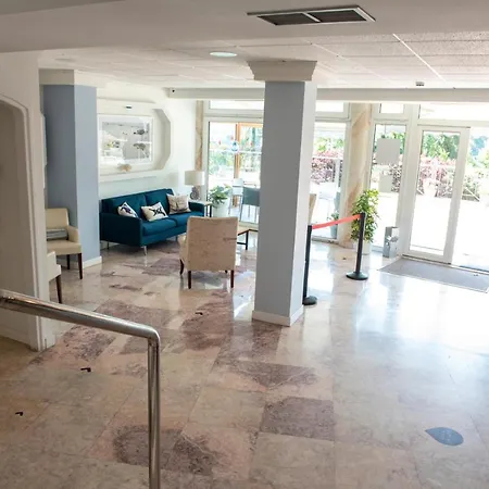 Faro De San Vicente Hotell