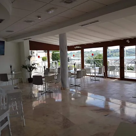 Faro De San Vicente 3* サン・ビセンテ・デ・ラ・バルケラ