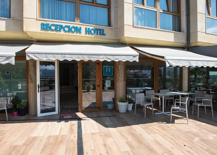 Faro De San Vicente 3* San Vicente de la Barquera