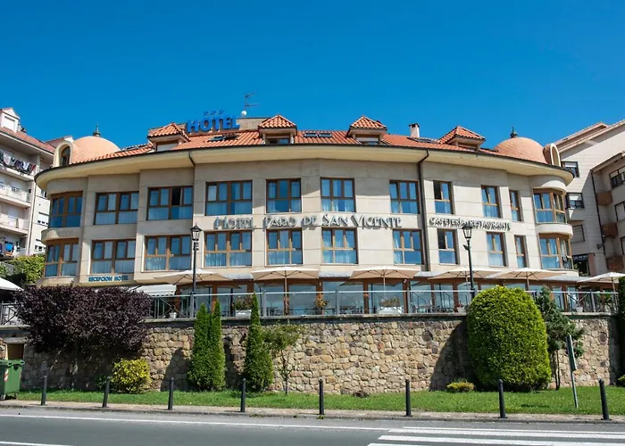 Faro De San Vicente San Vicente de la Barquera