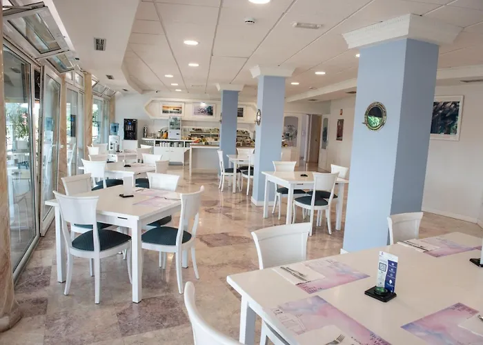 Faro De San Vicente סן ויסנטה דה לה ברקרה