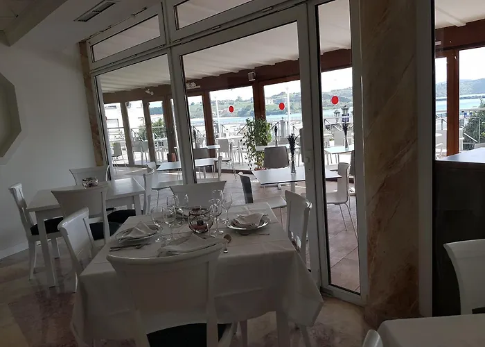 Faro De San Vicente סן ויסנטה דה לה ברקרה