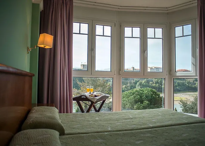 Faro De San Vicente San Vicente de la Barquera