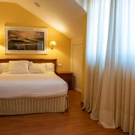 Faro De San Vicente Hotel 3*