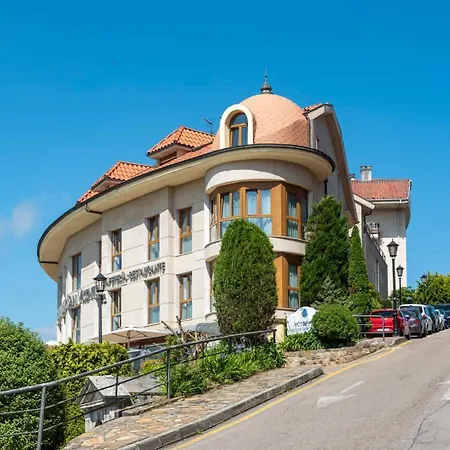 Faro De San Vicente Hotel