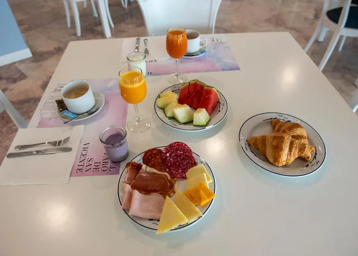 Faro De San Vicente Hotel