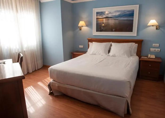 法鲁圣维森特酒店 圣维森特-德拉巴尔克拉