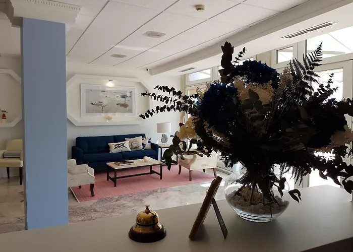 Hotel Faro De San Vicente