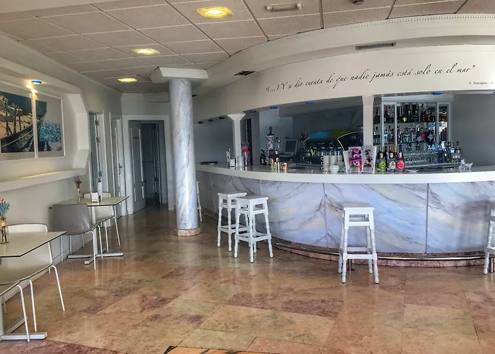 Faro De San Vicente Hotel 3*