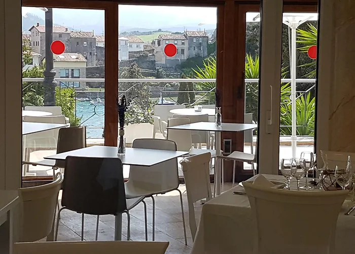 法鲁圣维森特酒店 3*