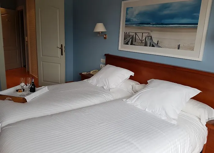 法鲁圣维森特酒店 3*