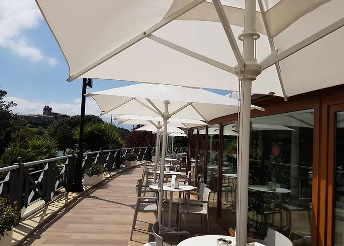 法鲁圣维森特酒店 3*